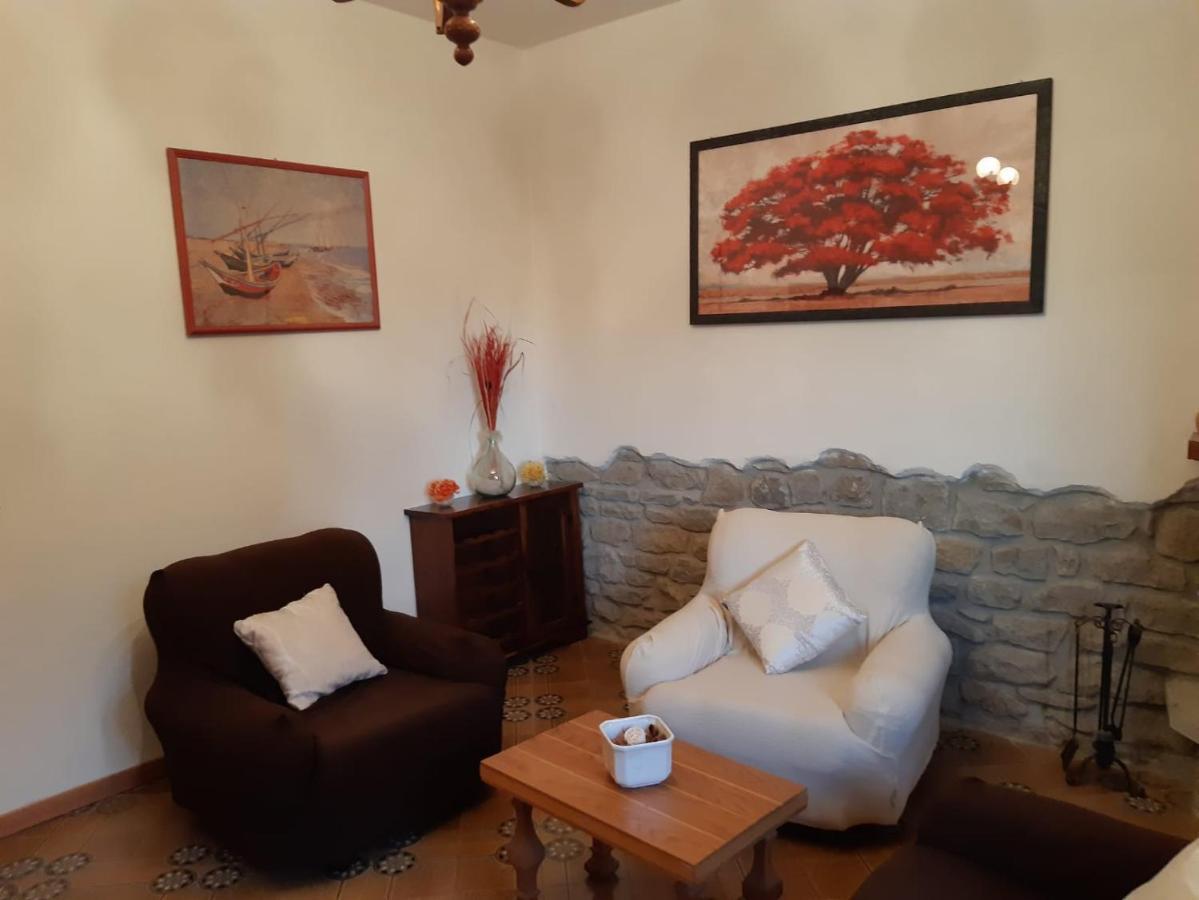 קיוזי דלה ורנה Casa Ortensia מראה חיצוני תמונה